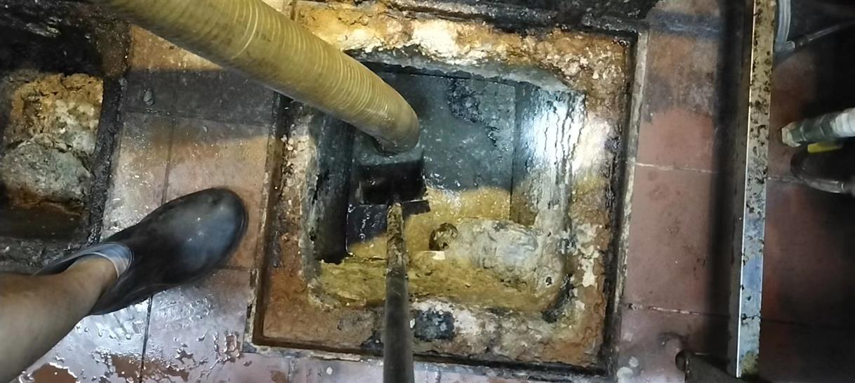 广西污水池清理一般都有毒气，怎么预防中毒呢？